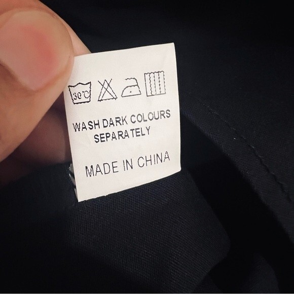 Vintage Pukavt Black Cap Sleeve Midi Dress with Pockets in Women's Size Medium - Picture 11 of 11